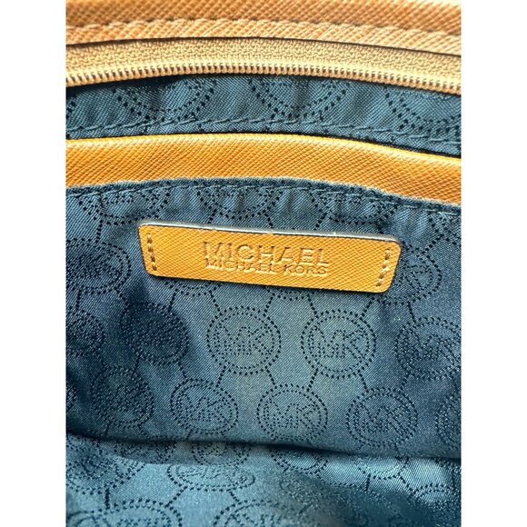 Michael Kors Kempton Black Nylon Wristlet Gold Tone Hardware 9" x 5.5" - Picture 7 of 12